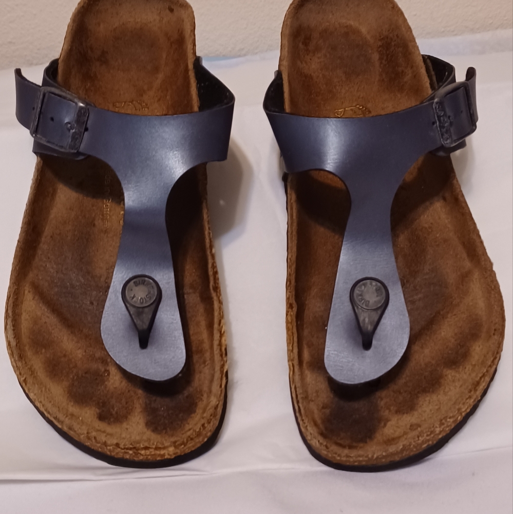 Birkenstock Dark Silver/ Grey Sandals. Size 4/4.5